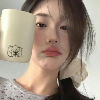 粉红火鹤的神秘凝视